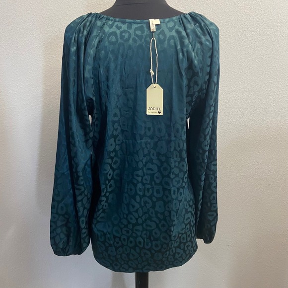 JODIFL Women's Large Leopard Print Blouse Top Long Sleeve V Neck Emerald NEW - Picture 3 of 9